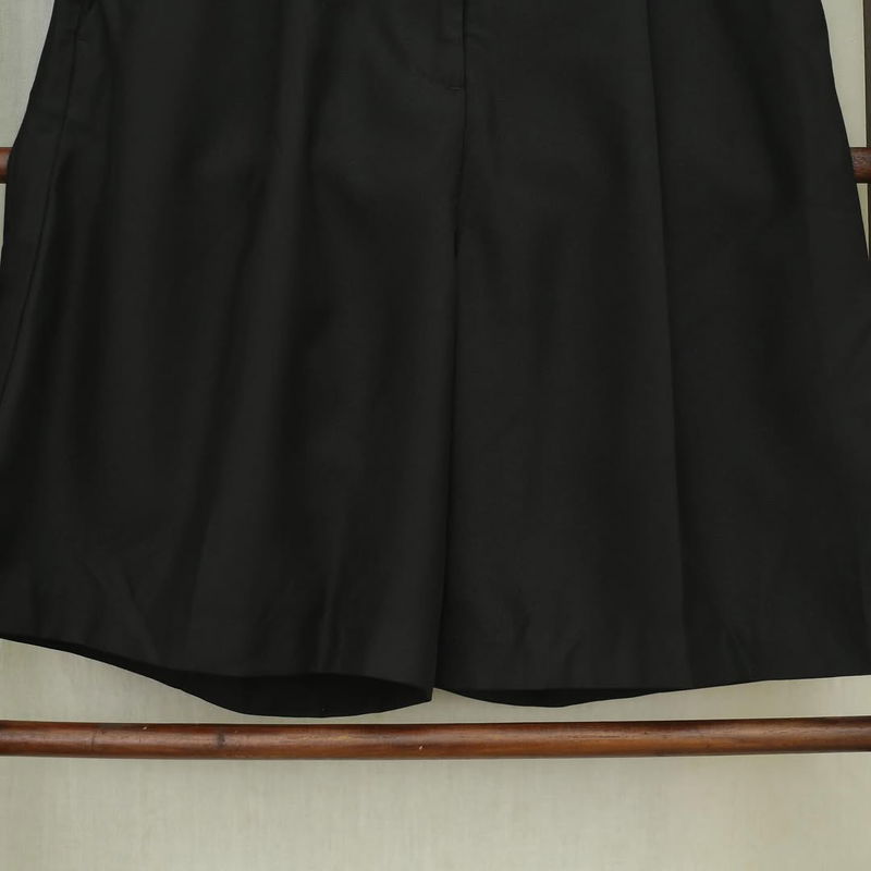 RE077 HM Women Short W118